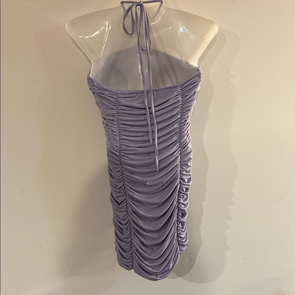 Elegant Lavender Ruched Halter Dress - Picture 6 of 7